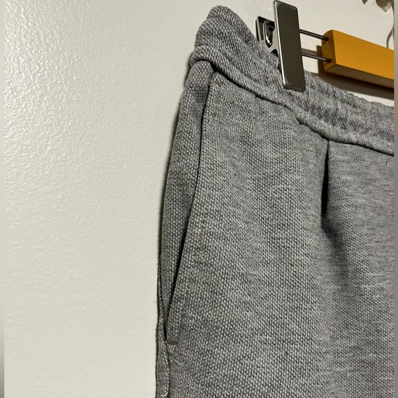 Zara Men’s Gray Drawstring Lounge Shorts Size XL - Casual Everyday Style - Picture 7 of 9